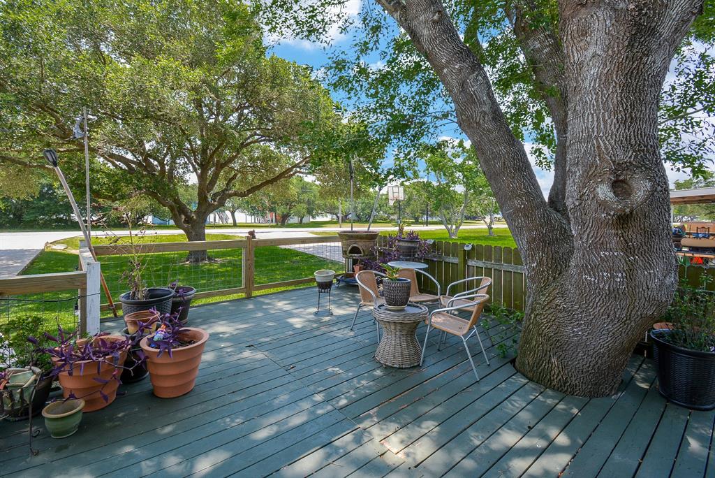 2365 W Bayshore Drive, Palacios, Texas image 40