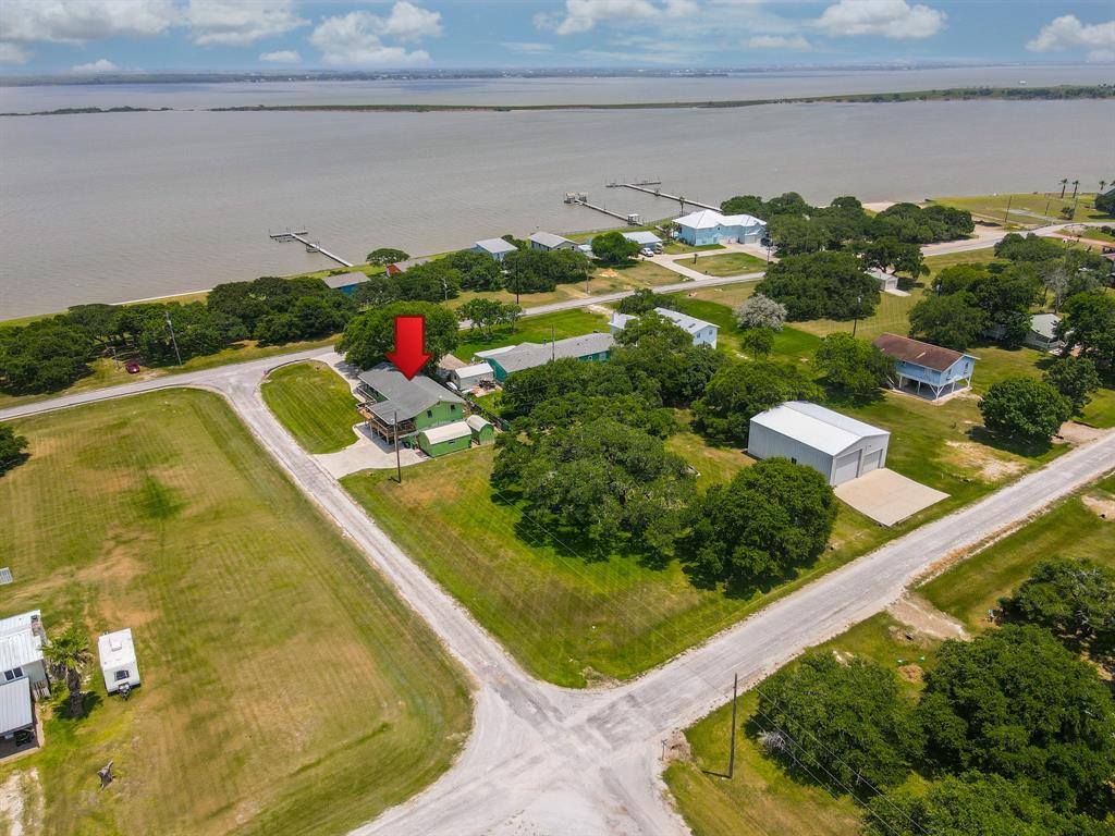 2365 W Bayshore Drive, Palacios, Texas image 4