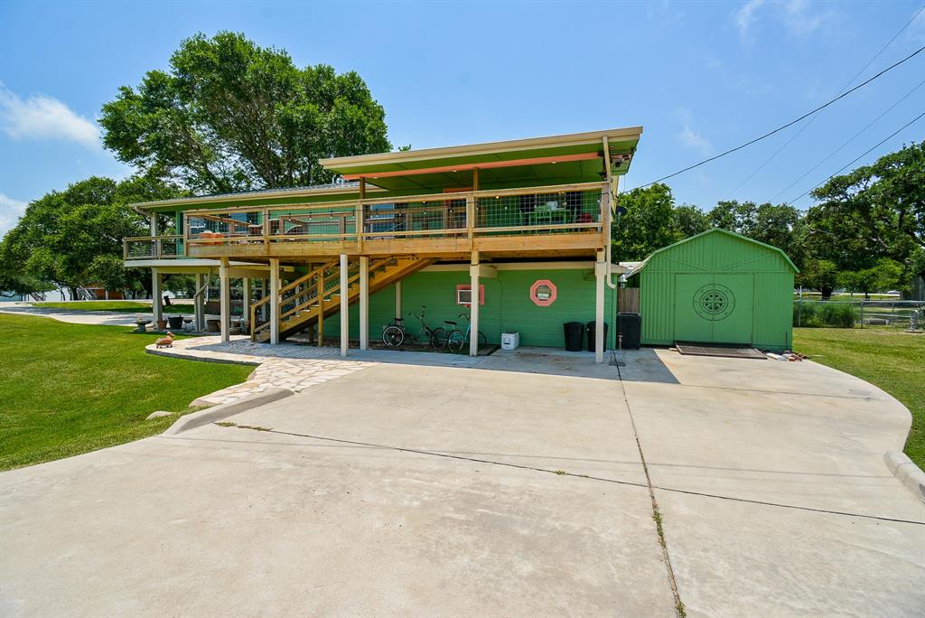 2365 W Bayshore Drive, Palacios, Texas image 6