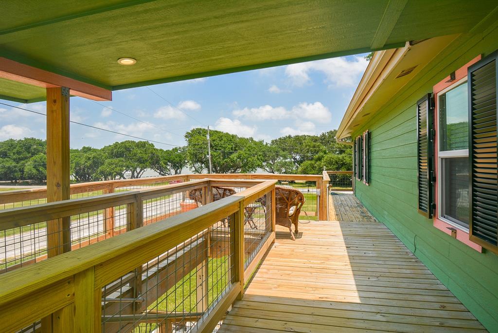 2365 W Bayshore Drive, Palacios, Texas image 8