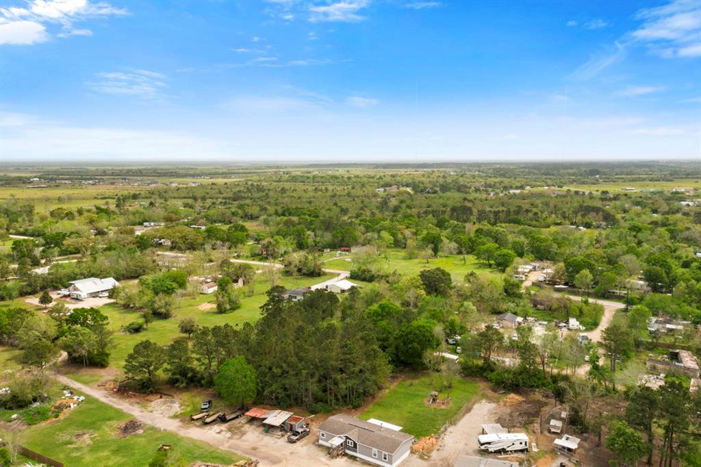 7712 County Road 171, Alvin, Texas image 8