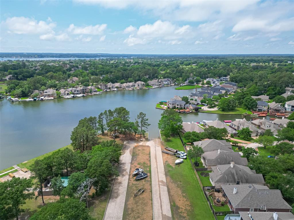 98 Camden Hills Drive, Montgomery, Texas image 37