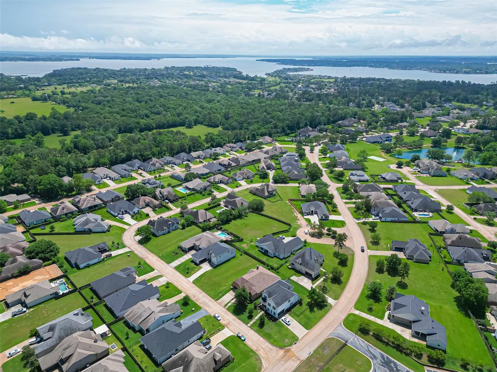 98 Camden Hills Drive, Montgomery, Texas image 17
