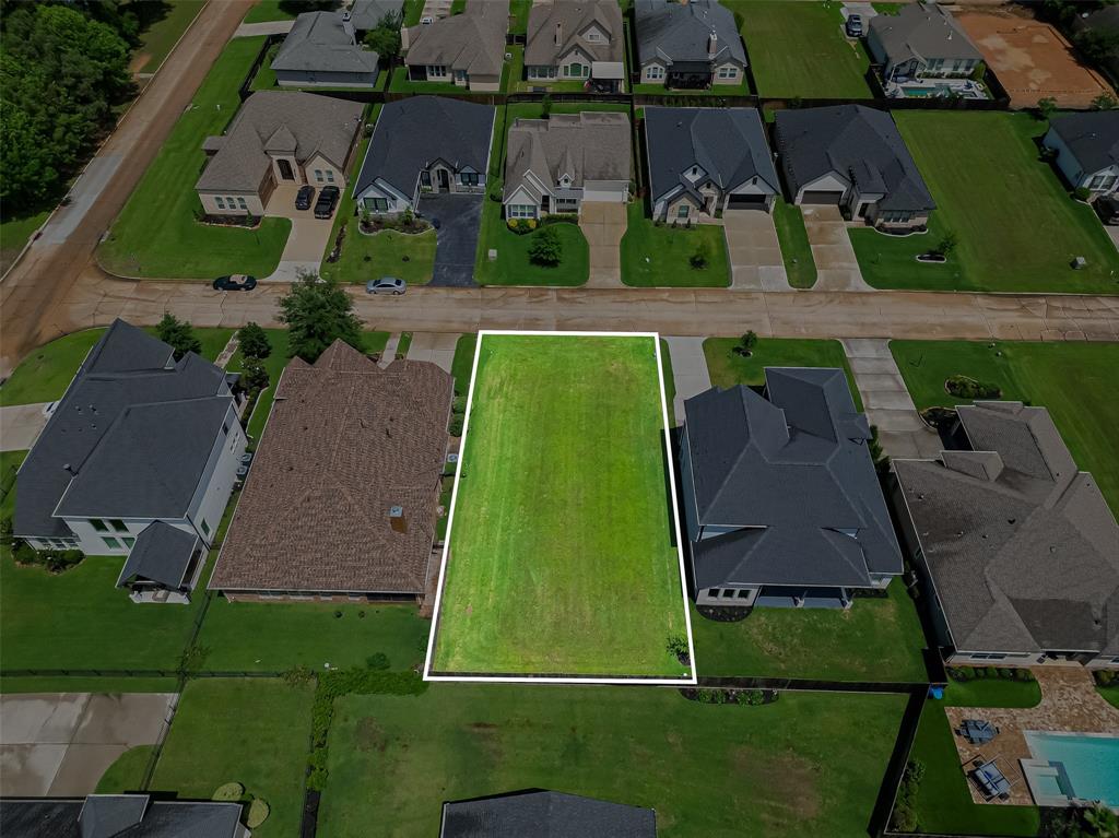 98 Camden Hills Drive, Montgomery, Texas image 9