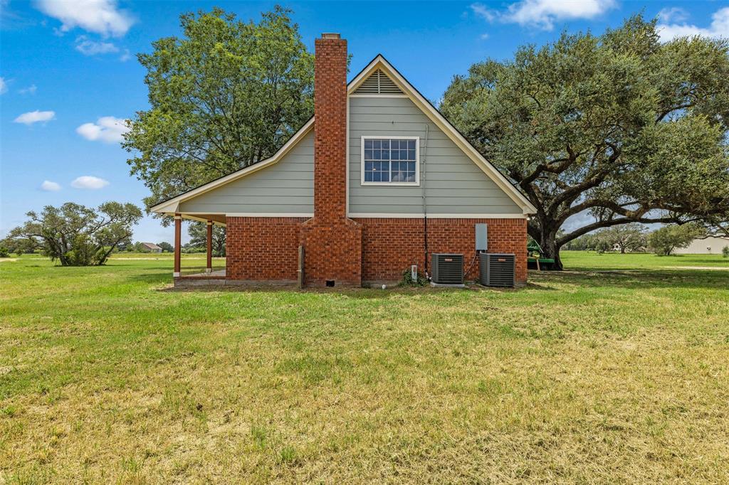 1178 County Road 105, Columbus, Texas image 25