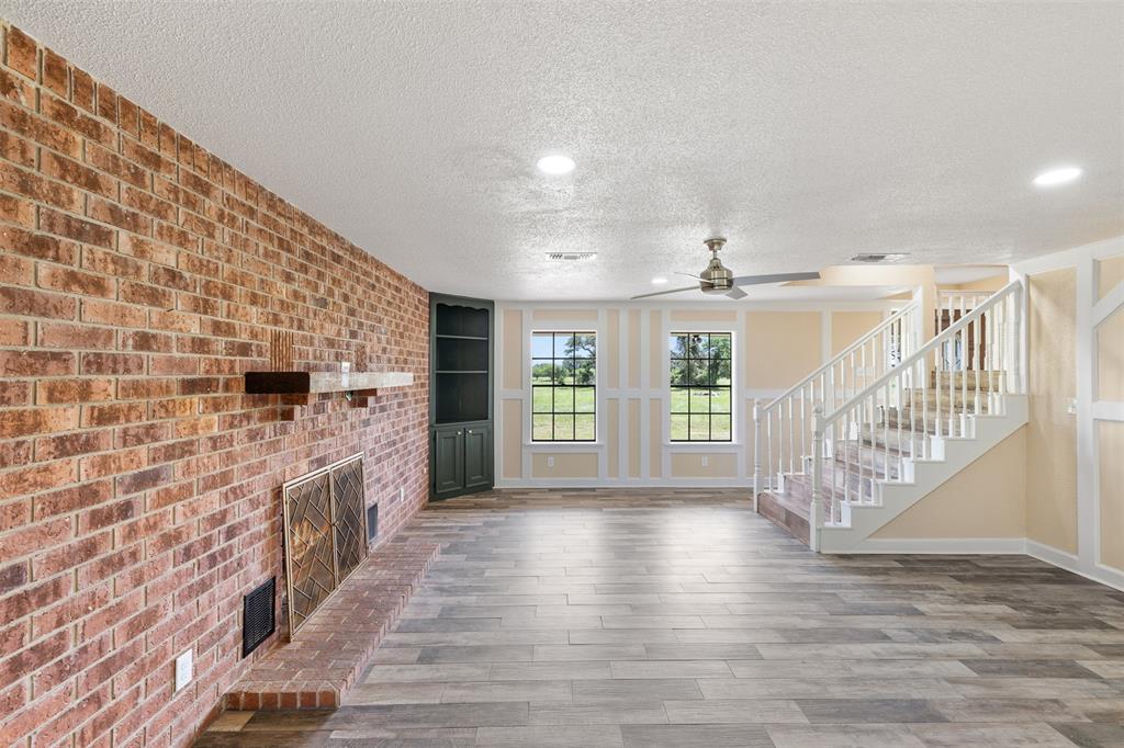 1178 County Road 105, Columbus, Texas image 2