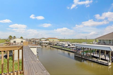 A home in Crystal Beach