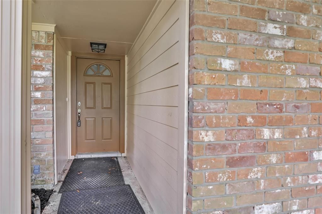 Photo of 16107 Holly Street, Porter, TX 77365 (MLS # 42546738)