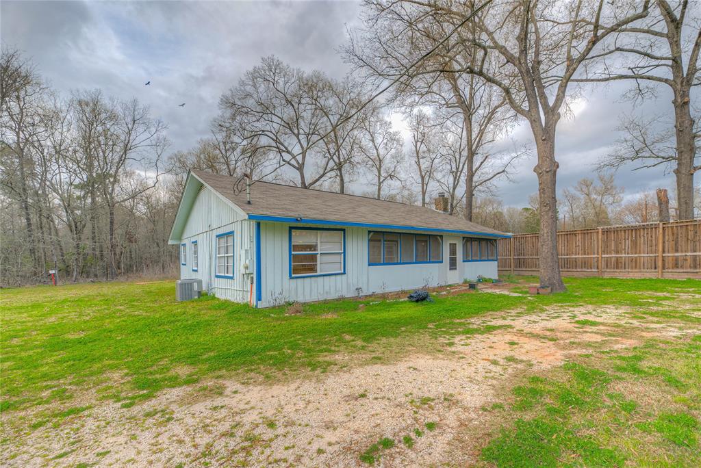 435 Normagene Street, Livingston, Texas image 4