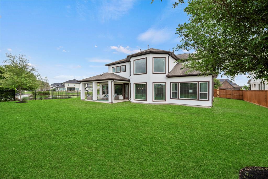 9502 Sandia Springs Circle, Cypress, Texas image 3