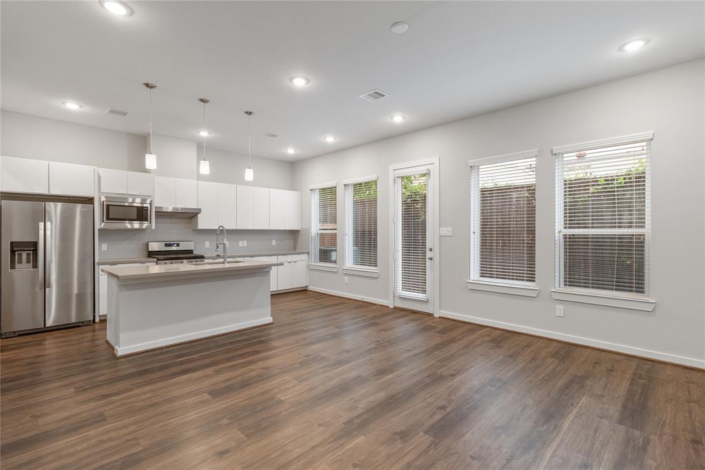 602 Thornton Road #D, Houston, Texas image 3