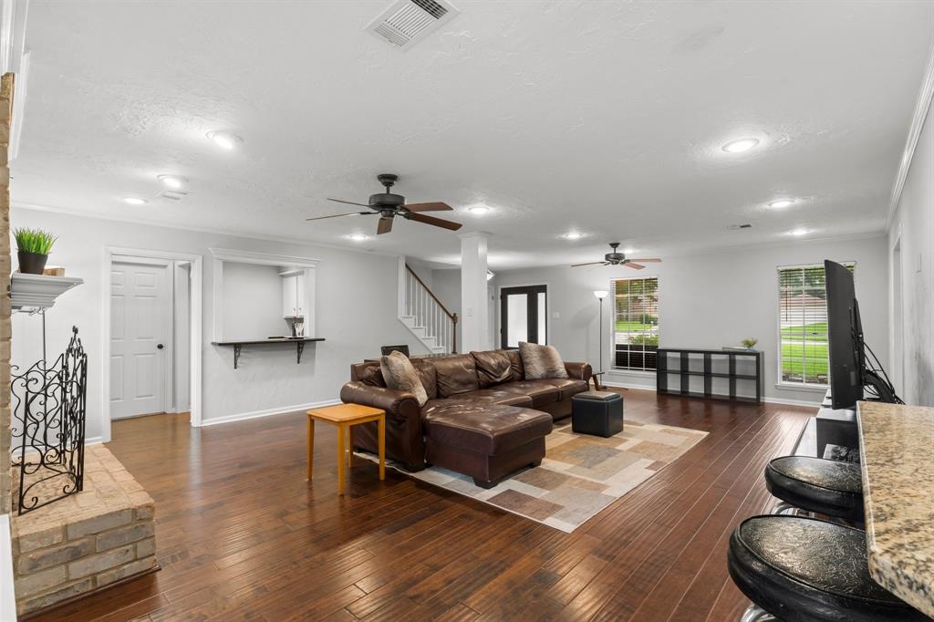 27277 Wells Lane