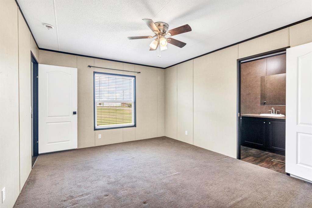 845 Wade Street, Clute, Texas image 11
