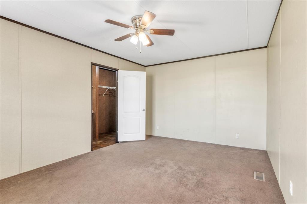 845 Wade Street, Clute, Texas image 10