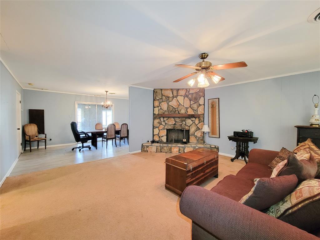 1703 Westwind Drive, Brenham, Texas image 4