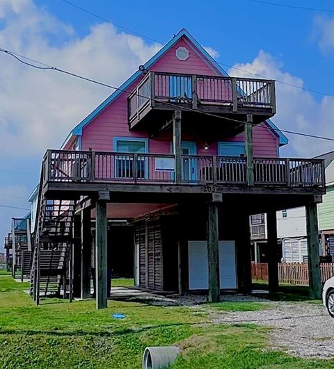 A home in Surfside Beach