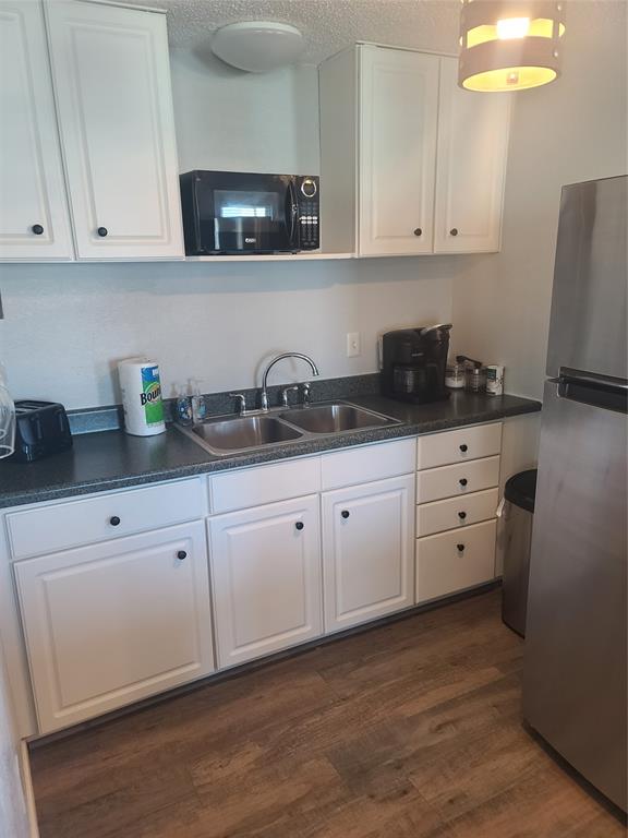 4222 Mason Drive, Galveston, Texas image 30