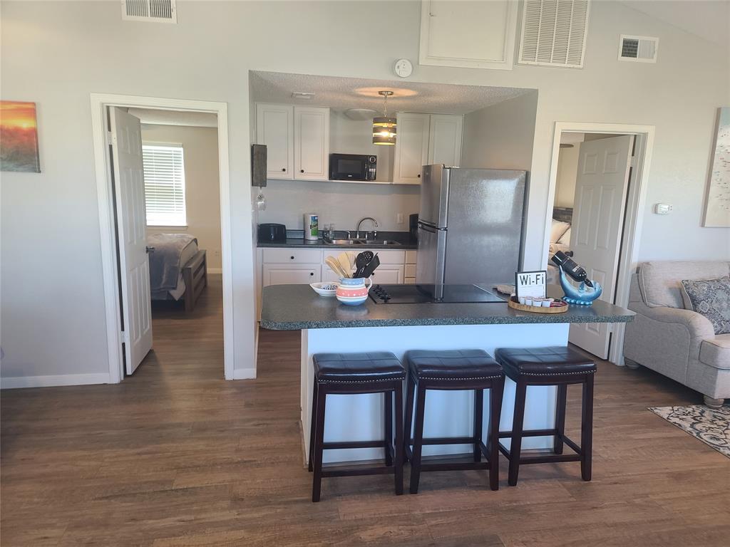 4222 Mason Drive, Galveston, Texas image 10