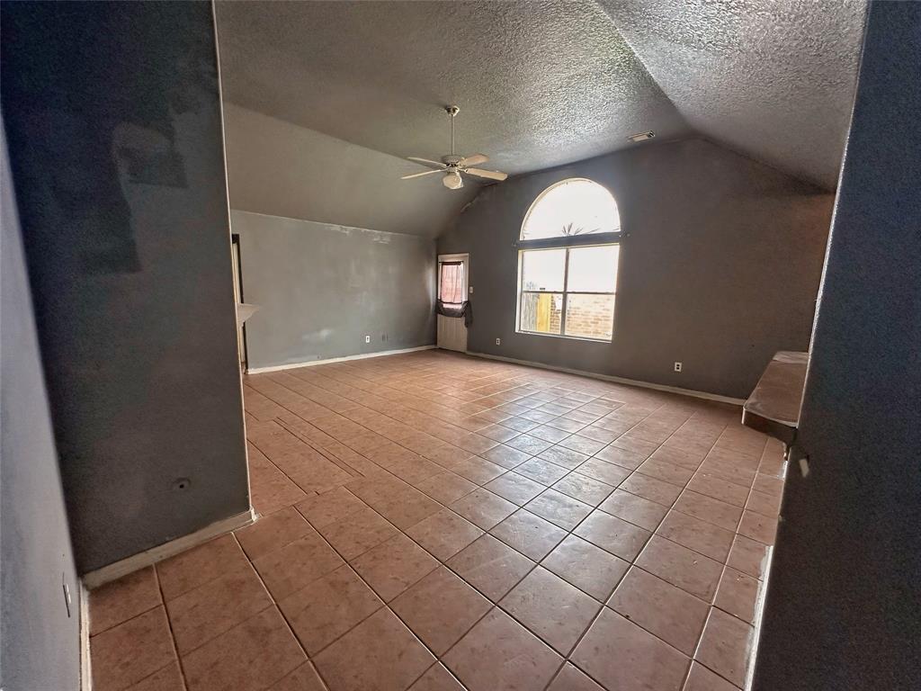12230 Hawthorne Hill Circle, Humble, Texas image 6