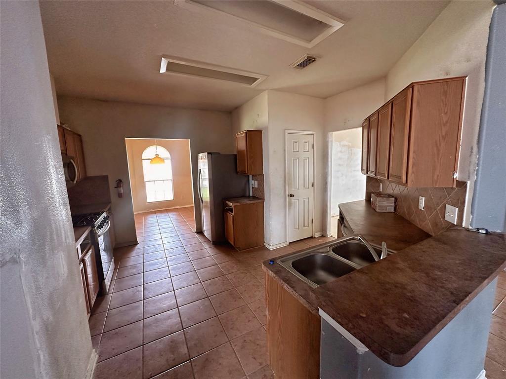 12230 Hawthorne Hill Circle, Humble, Texas image 3