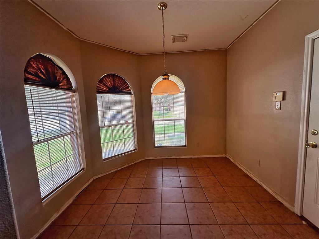 12230 Hawthorne Hill Circle, Humble, Texas image 4