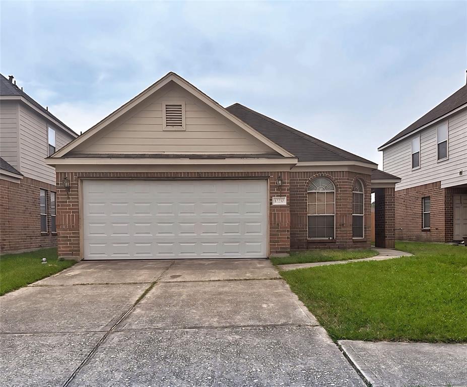 12230 Hawthorne Hill Circle, Humble, Texas image 1