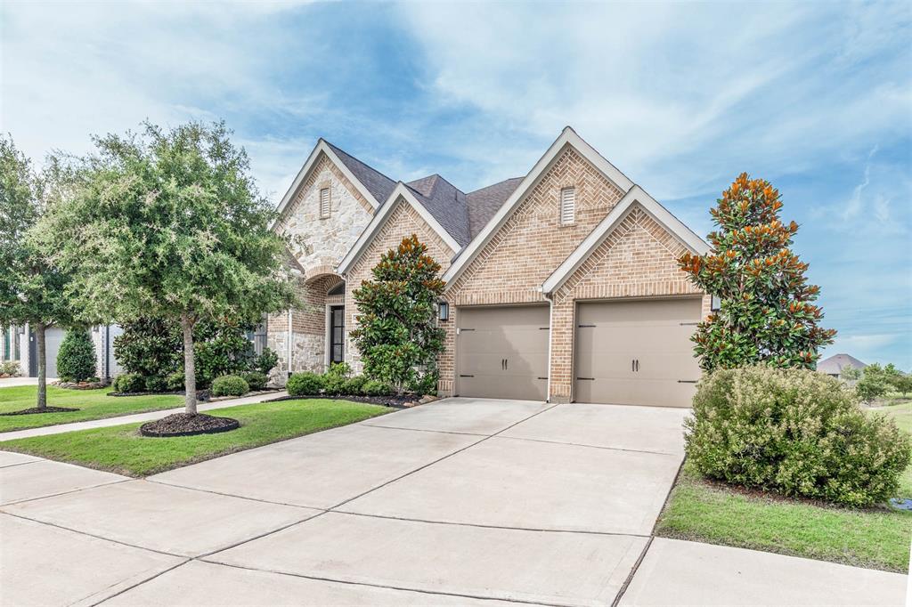 2206 Almond Creek Lane