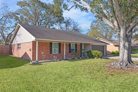 A home in Pearland