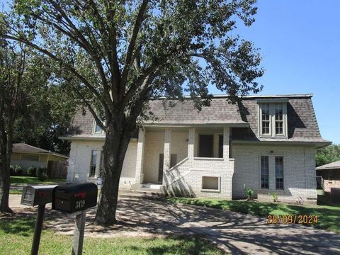 A home in Pasadena