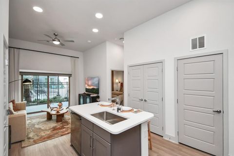 MLS: 21986647