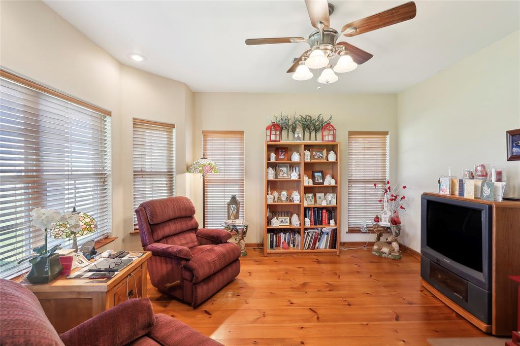 11499 Labelle Road, Beaumont, Texas image 3