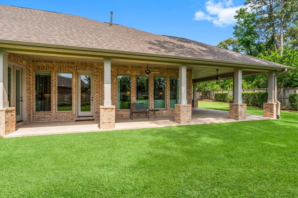 11 Passive Alcove Court, Tomball, Texas image 27