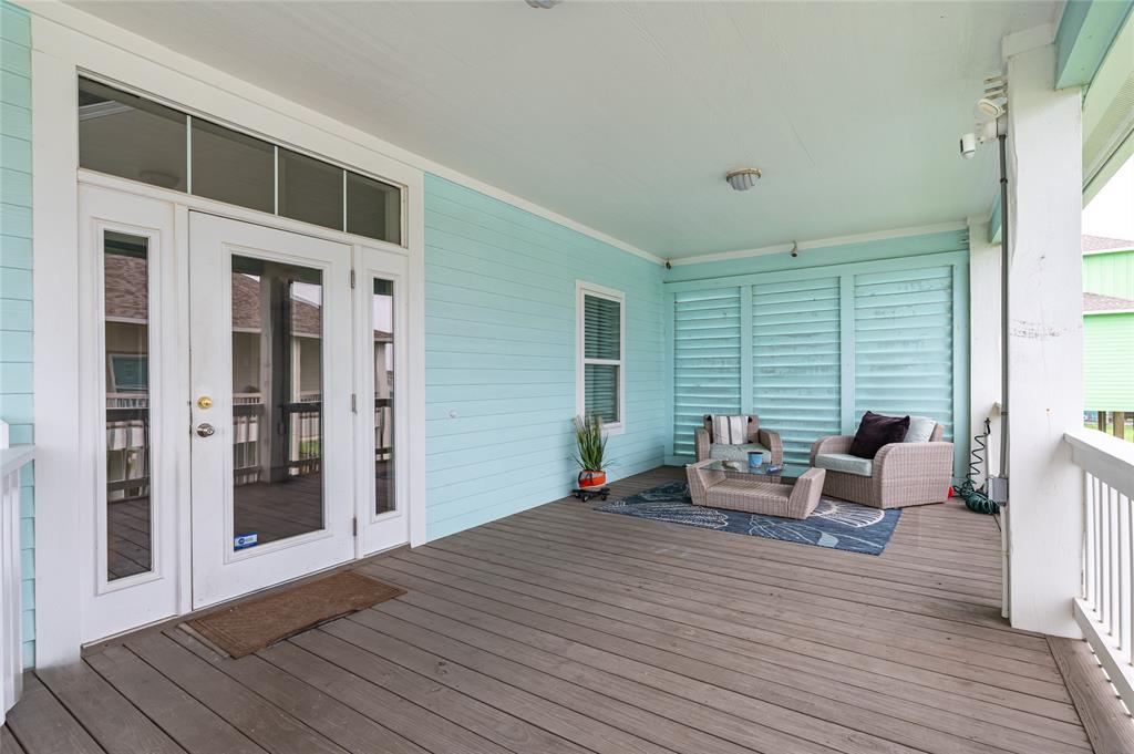 819 Eastview, Crystal Beach, Texas image 4