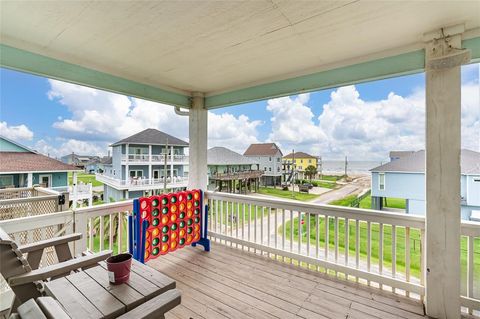 A home in Crystal Beach