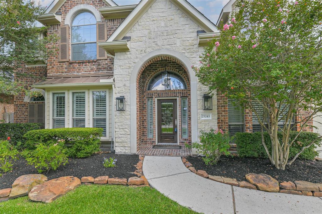 25243 Piney Heights Lane
