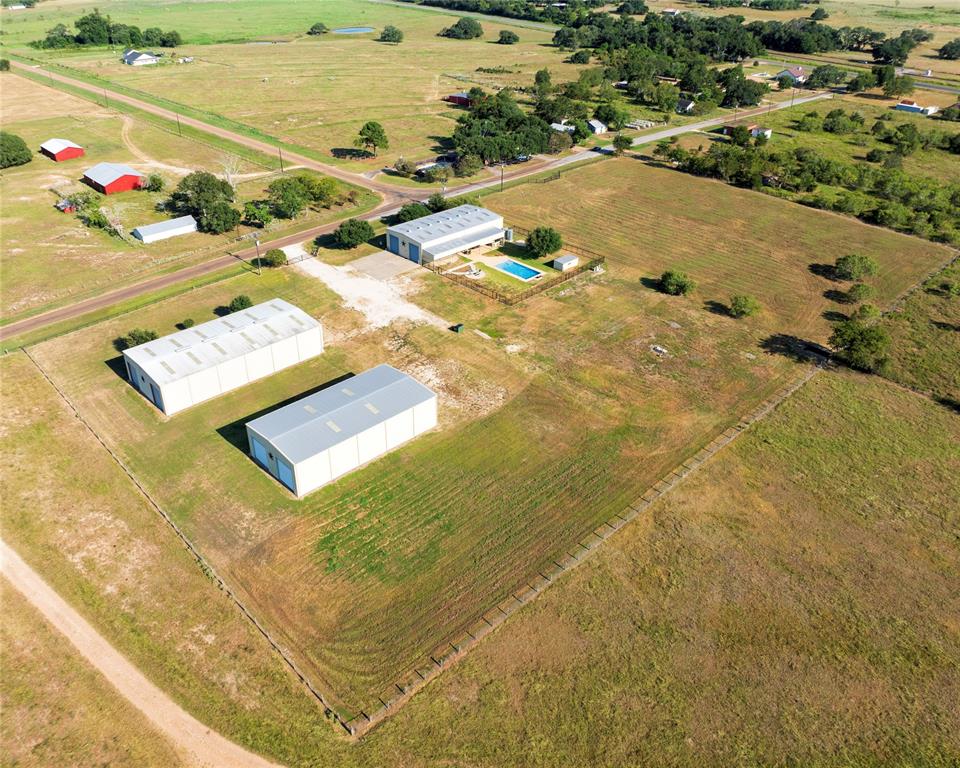 3118 County Road 201 Rd, Weimar, Texas image 3