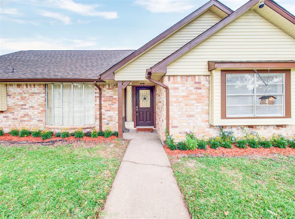 13526 Sherwood Street, Sugar Land, Texas image 4