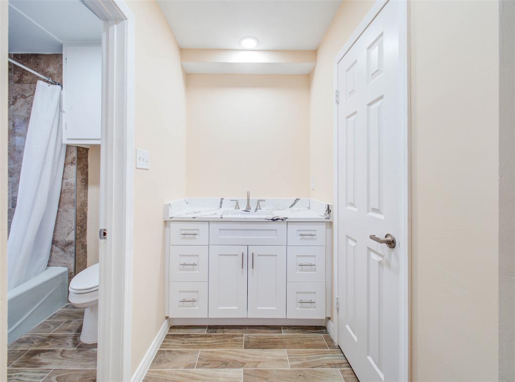 13526 Sherwood Street, Sugar Land, Texas image 11