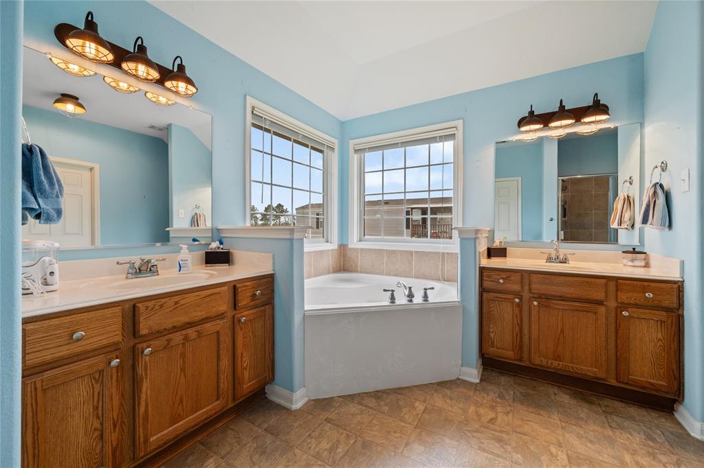 1673 County Road 2285, Cleveland, Texas image 17