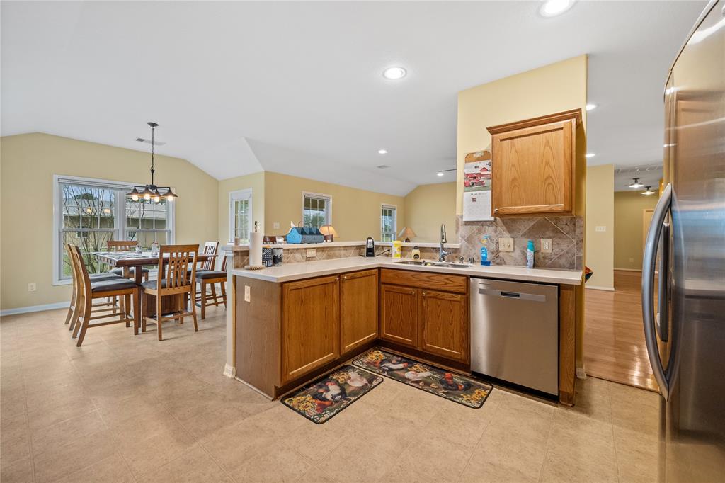 1673 County Road 2285, Cleveland, Texas image 10