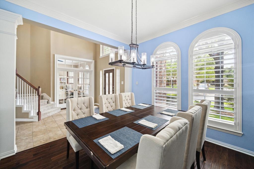 7327 Crescent Bridge Court