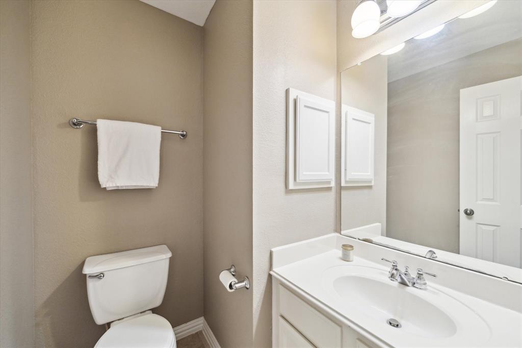 7327 Crescent Bridge Court, Humble, Texas image 26