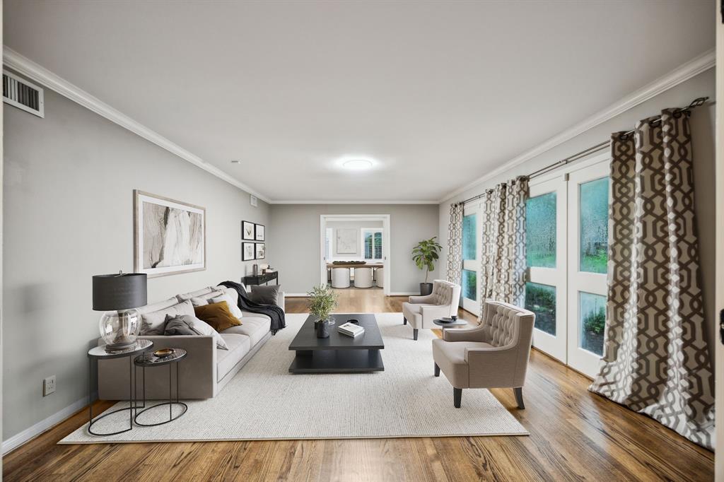 5659 Chevy Chase Drive