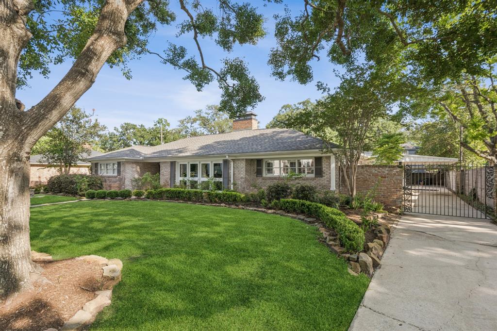 5659 Chevy Chase Drive