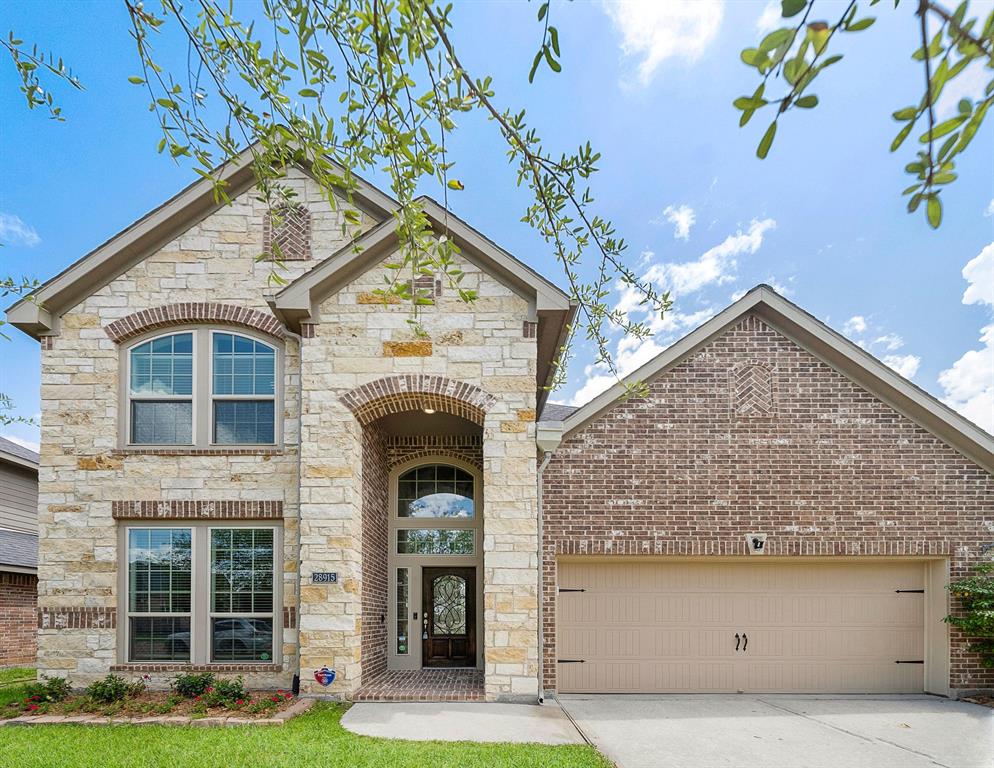 28915 Crested Butte Drive, Katy, Texas image 2