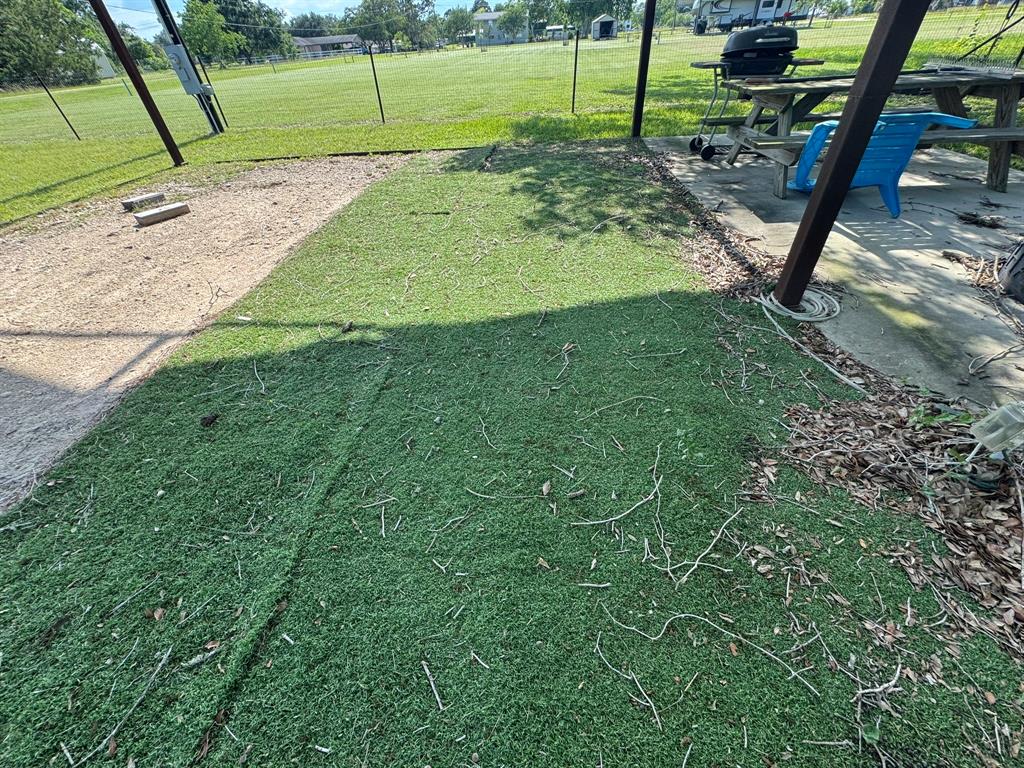 92 Starling, Palacios, Texas image 13
