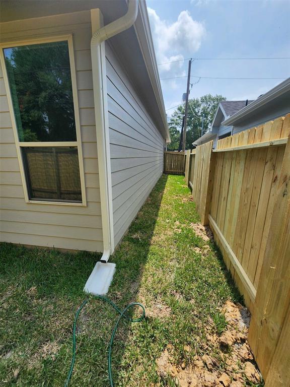 11927 Nelwood St, Willis, Texas image 12