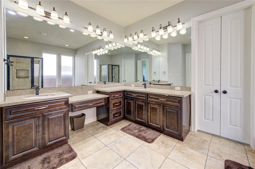 6507 Loralie Lane, Sugar Land, Texas image 31