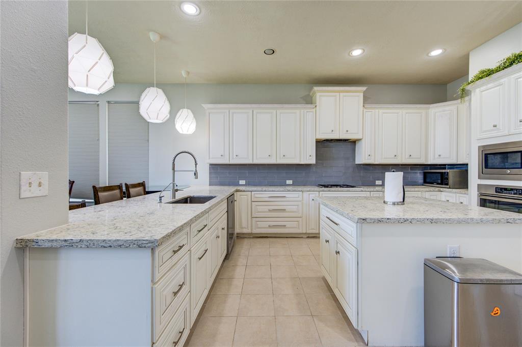 6507 Loralie Lane, Sugar Land, Texas image 37