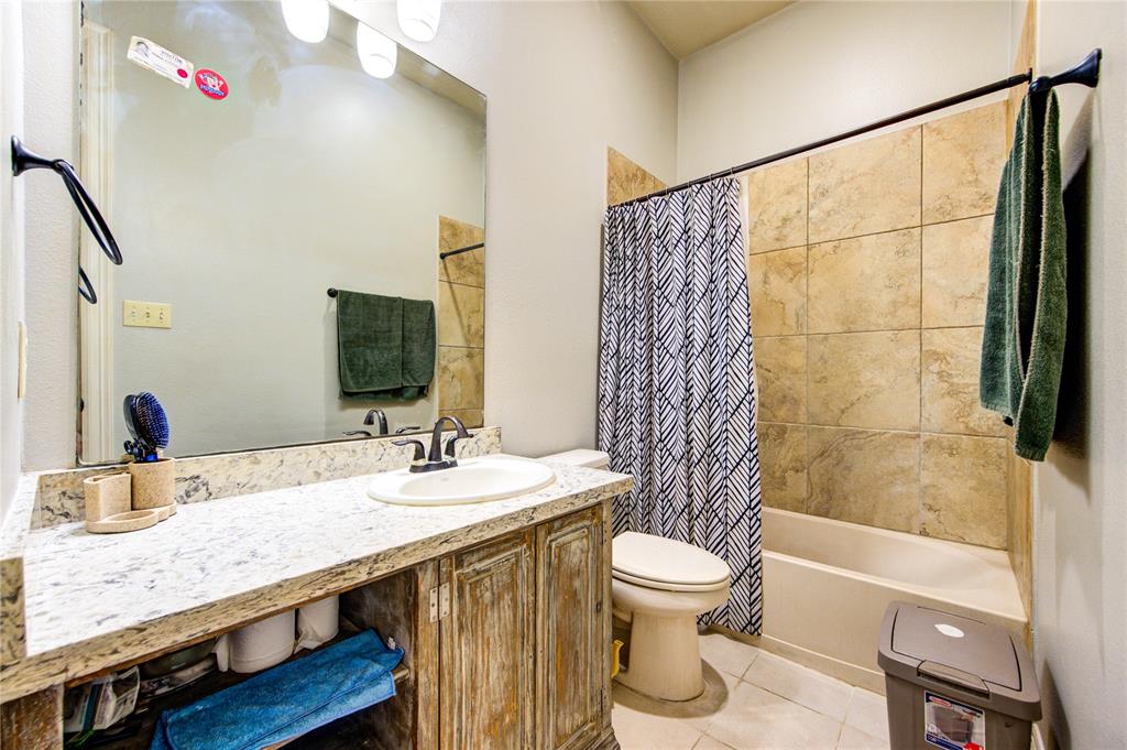 6507 Loralie Lane, Sugar Land, Texas image 25